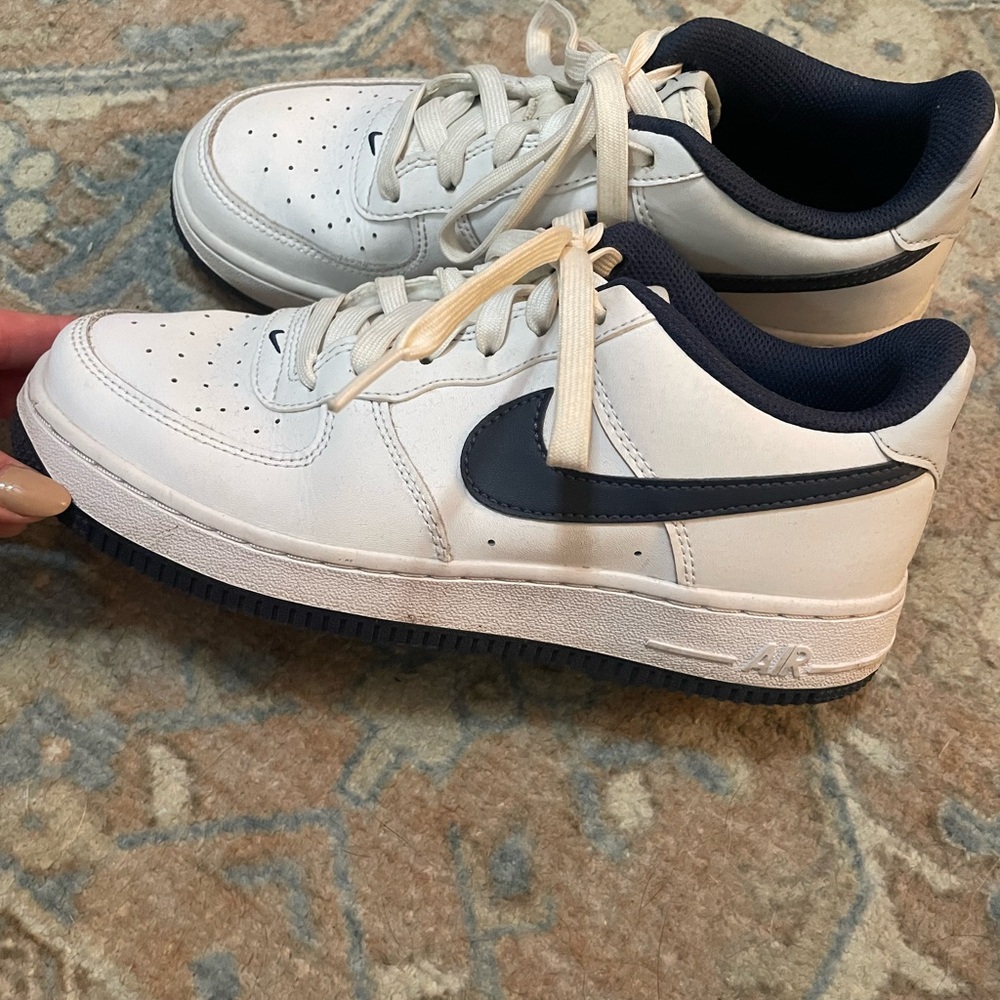 Nike Kids White and Navy Sneakers